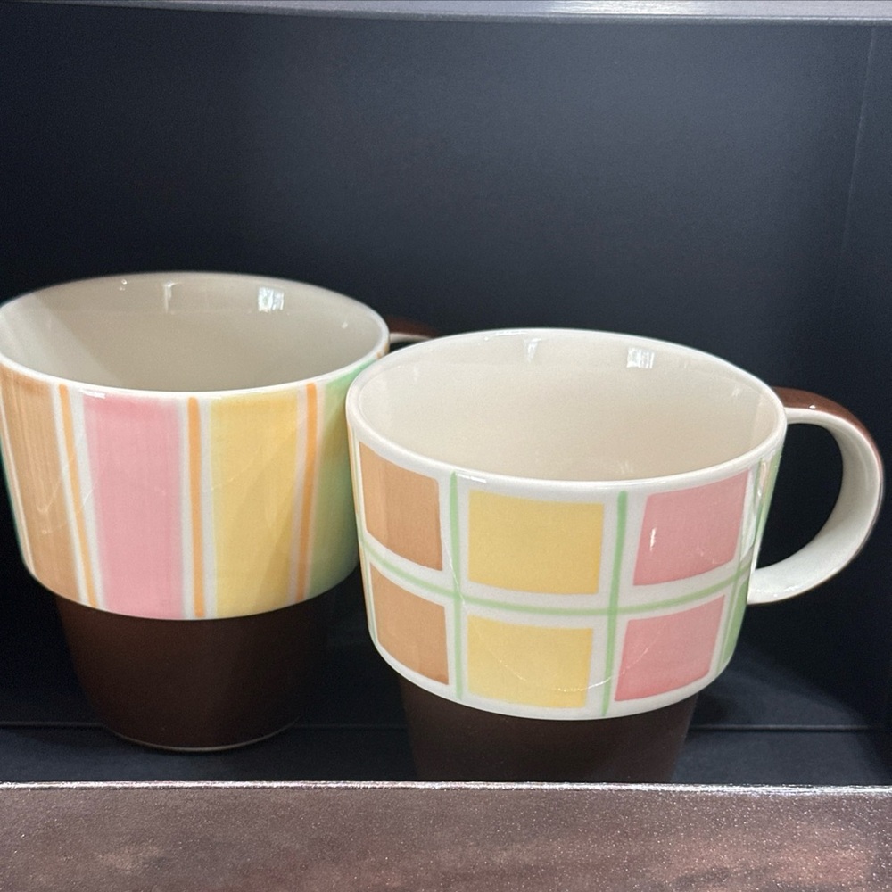 Hues N Brews coffeee mug sett retro vintage